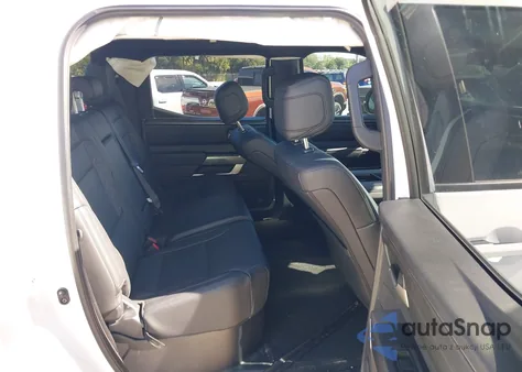 2025 Toyota Tundra Sr5 2Wd from USA, damaged, VIN 5TFLA5AB3SX043183